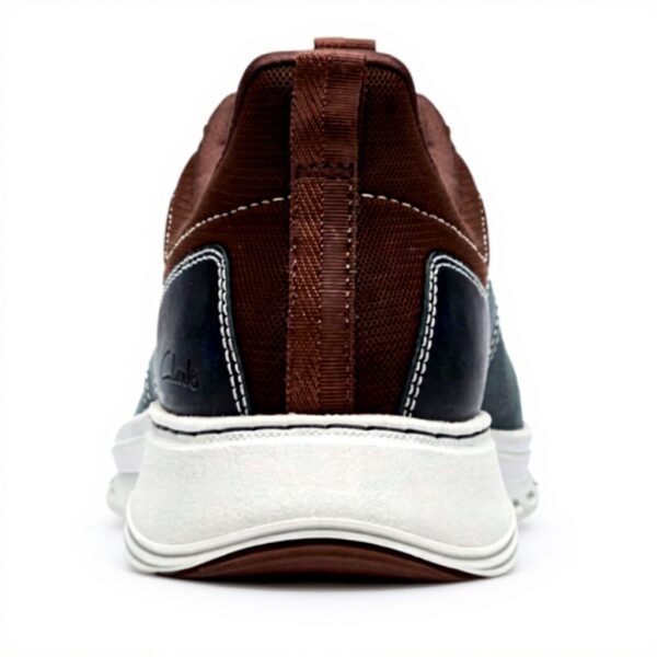 Clarks Baskets Homme Motion Trek LX Cuir Bleu Marine