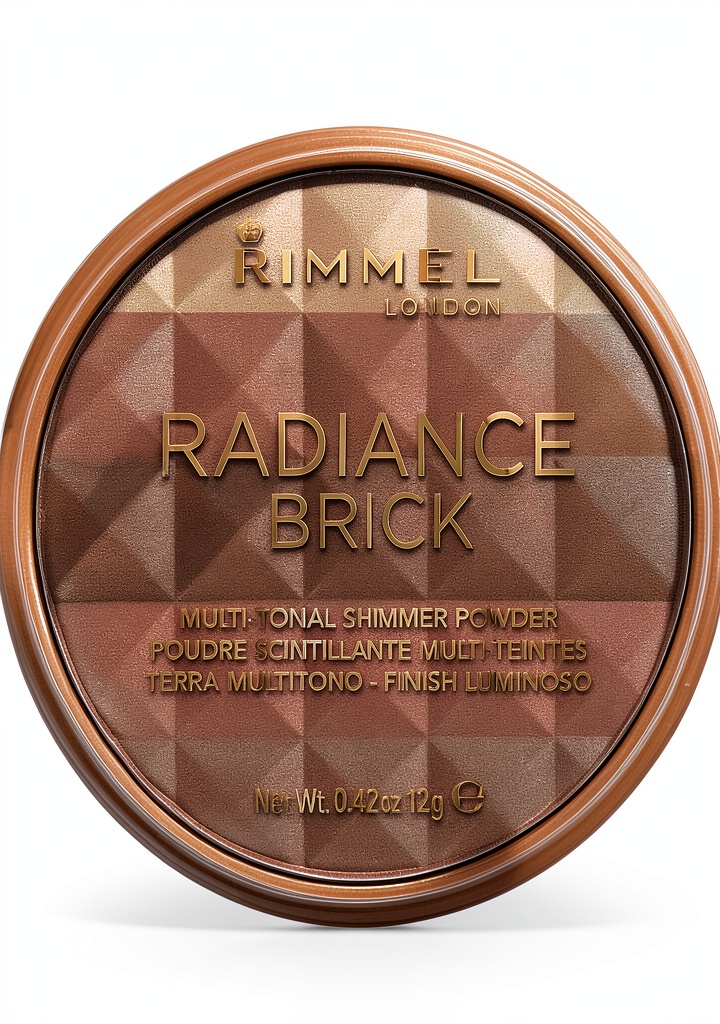 Application de la poudre bronzante Rimmel Brick Shimmer sur le visage