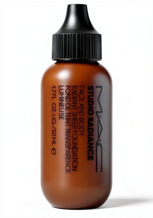 Fond de teint MAC Studio Radiance N6 teint naturel couvrant